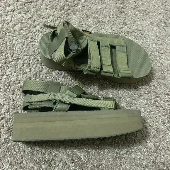 Teva Sandals - Picture 5 of 7